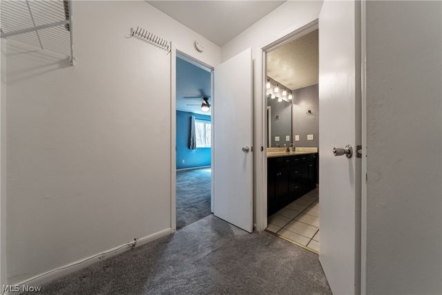 68 Landings Way, Avon Lake, OH 44012
