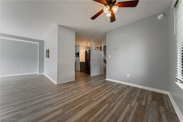 68 Landings Way, Avon Lake, OH 44012