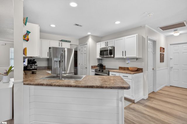 113 Baltic Avenue, Anderson, SC 29621