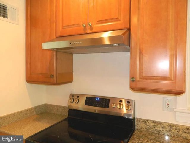 2800 VIXEN LN, Silver Spring, MD 20906