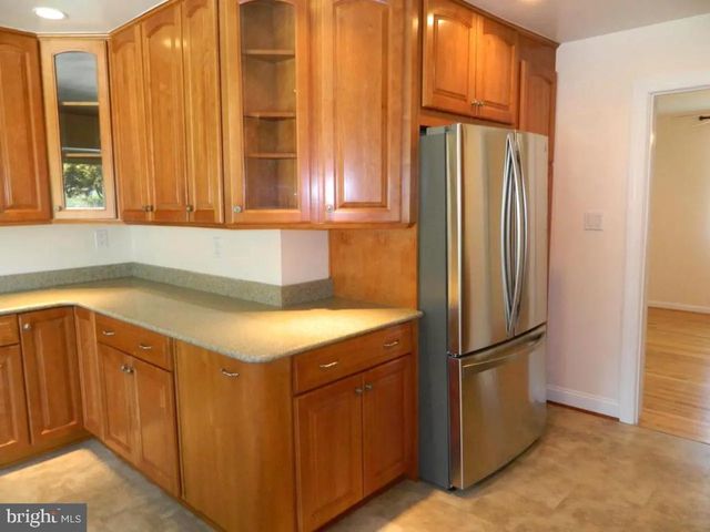 2800 VIXEN LN, Silver Spring, MD 20906