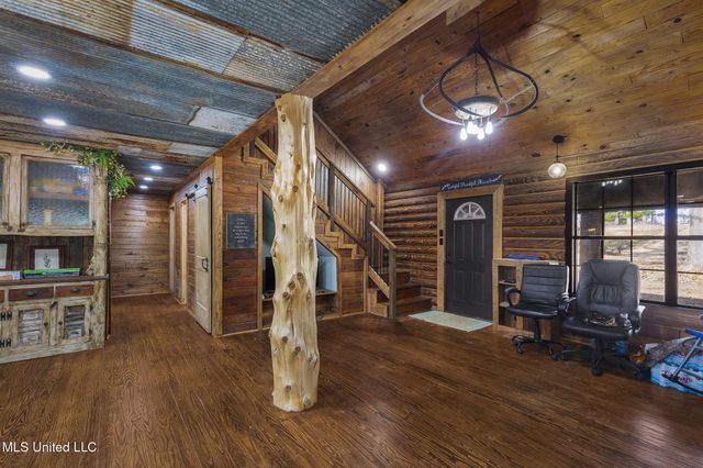 30477 Attala Highway 19, West, MS 39192