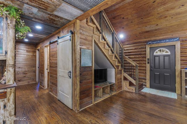 30477 Attala Highway 19, West, MS 39192