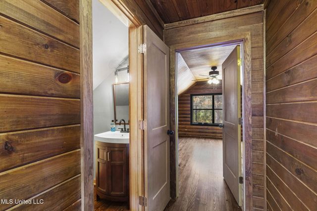 30477 Attala Highway 19, West, MS 39192