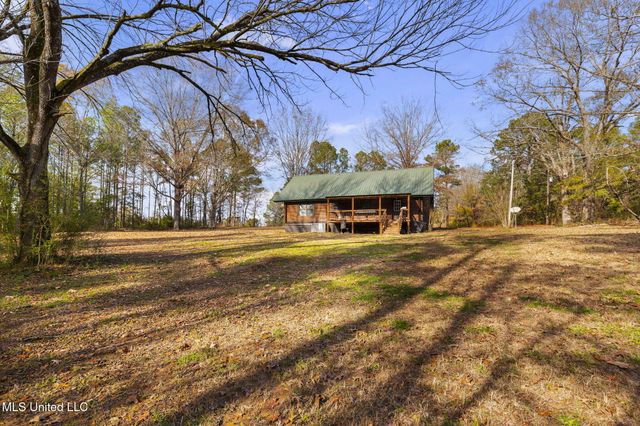 30477 Attala Highway 19, West, MS 39192