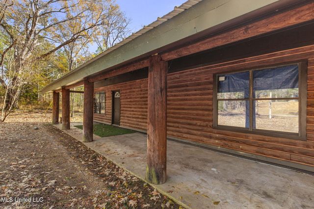 30477 Attala Highway 19, West, MS 39192