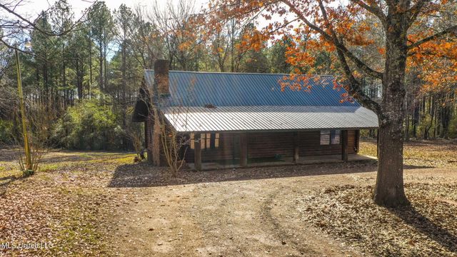 30477 Attala Highway 19, West, MS 39192