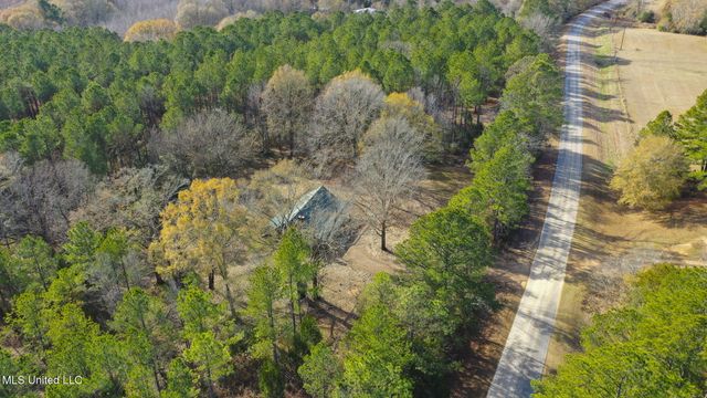 30477 Attala Highway 19, West, MS 39192