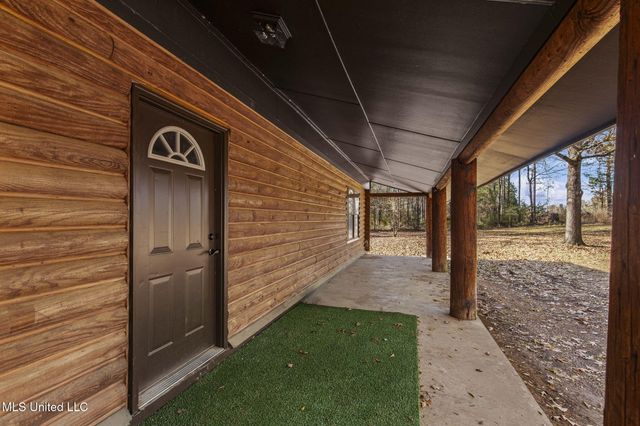 30477 Attala Highway 19, West, MS 39192