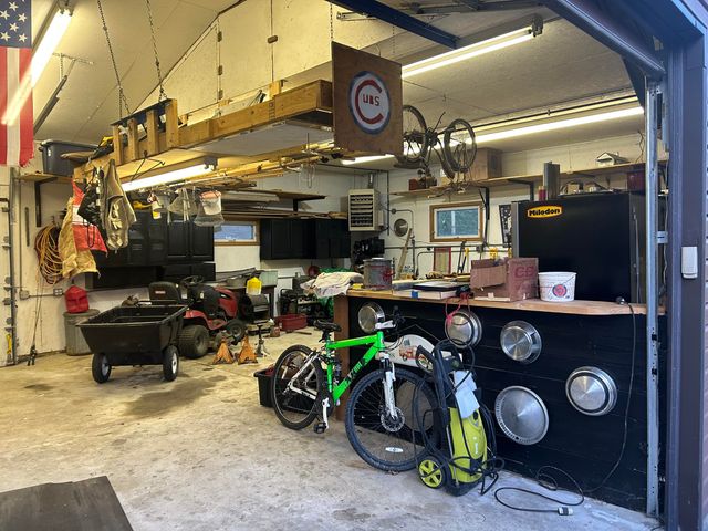 8212 W 128th Place, Cedar Lake, IN 46303