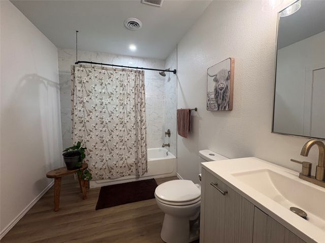 2648 Fm-2152, Mt Pleasant, TX 75455