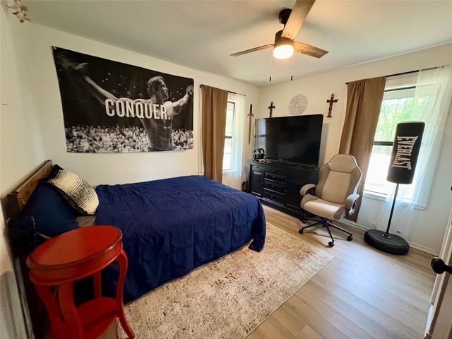 2648 Fm-2152, Mt Pleasant, TX 75455