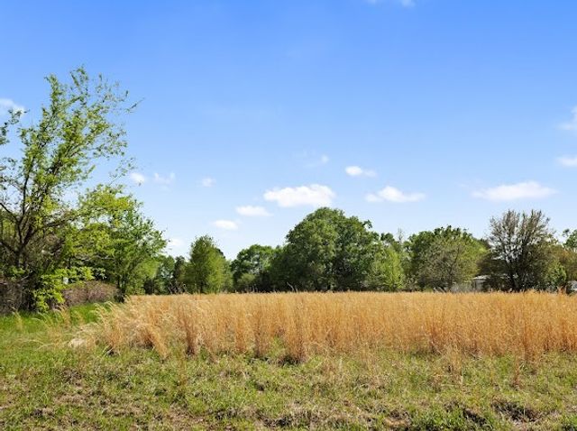 2648 Fm-2152, Mt Pleasant, TX 75455