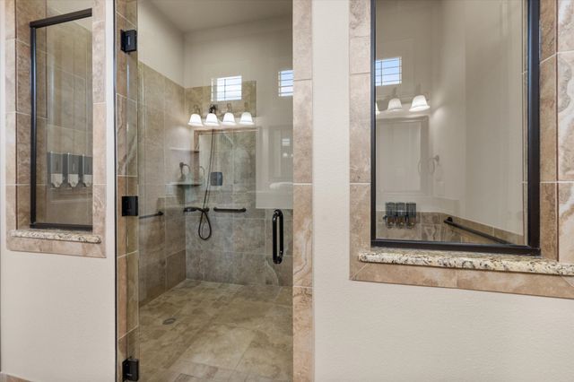 925 Sandy Hill, Burleson, TX 76028