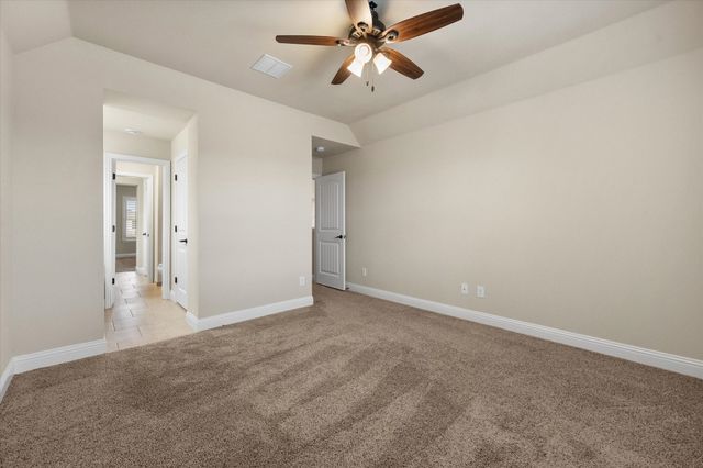 925 Sandy Hill, Burleson, TX 76028