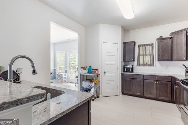 370 Springwater Way, Bremen, GA 30110