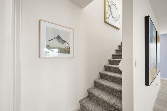 8040 Whippersnapper Way, Roseville, CA 95747