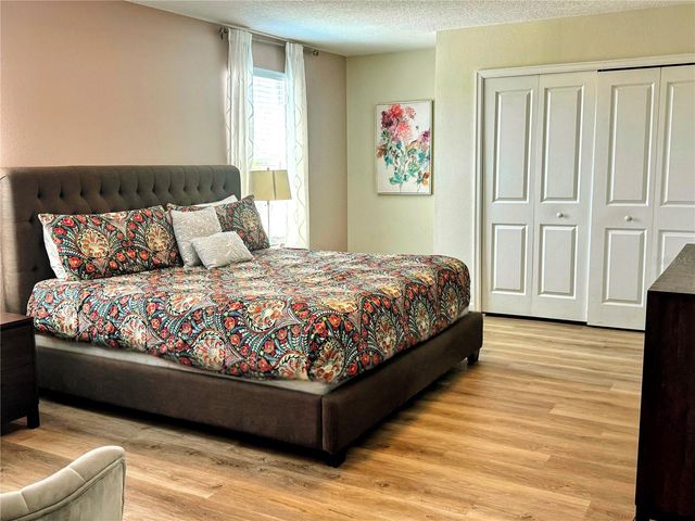 8847 INTERLOCKING COURT, Davenport, FL 33896