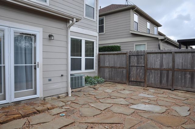 16018 Limestone Lake Drive, Tomball, TX 77377