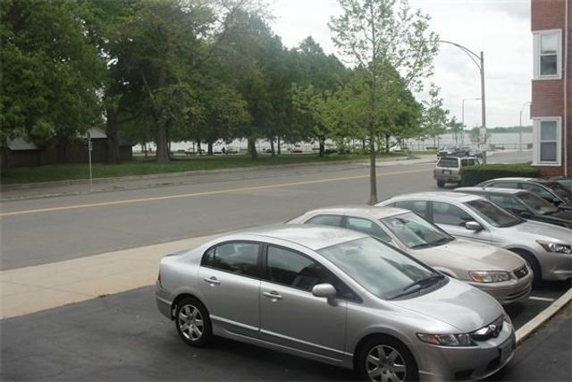 125 Farragut Rd 31, Boston, MA 02127