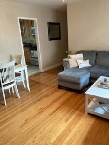 125 Farragut Rd 31, Boston, MA 02127