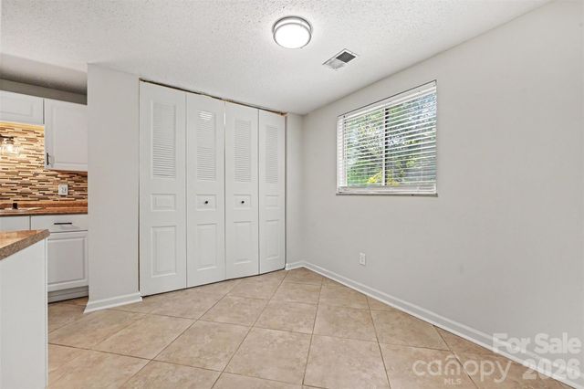 7319 Shadowlake Drive, Charlotte, NC 28226