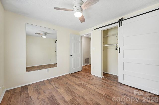 7319 Shadowlake Drive, Charlotte, NC 28226
