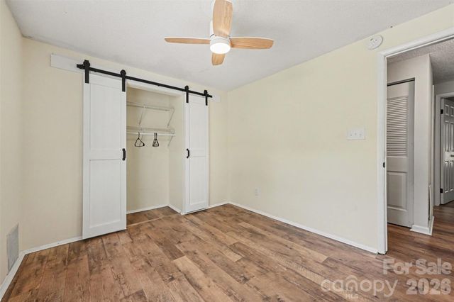 7319 Shadowlake Drive, Charlotte, NC 28226