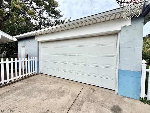 1764 Lynn Mar Avenue, Poland, OH 44514