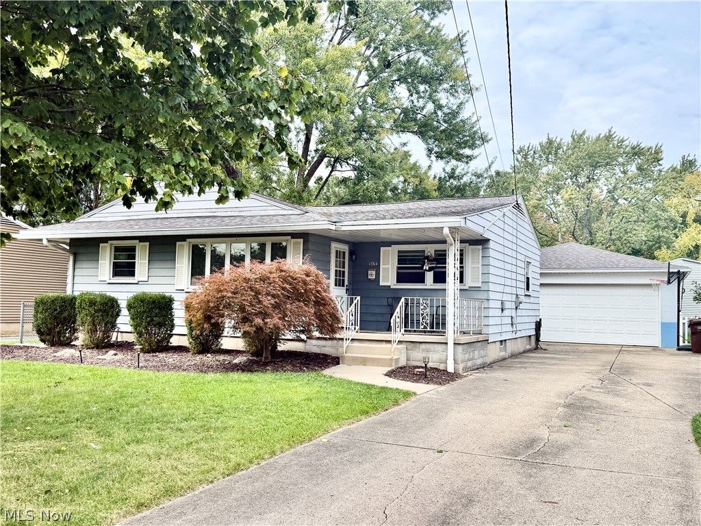 1764 Lynn Mar Avenue, Poland, OH 44514