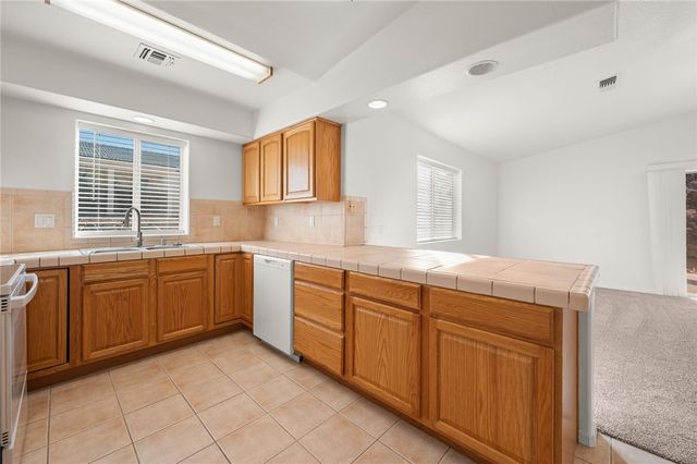 3304 S Ridge Avenue, Bullhead City, AZ 86429