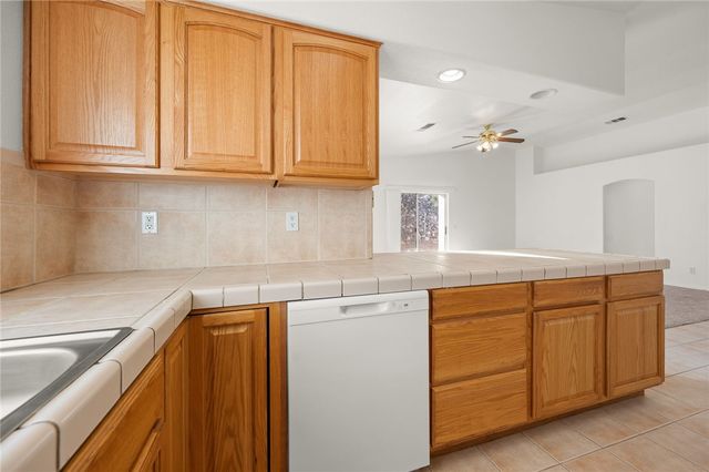 3304 S Ridge Avenue, Bullhead City, AZ 86429