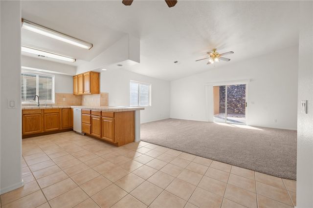 3304 S Ridge Avenue, Bullhead City, AZ 86429