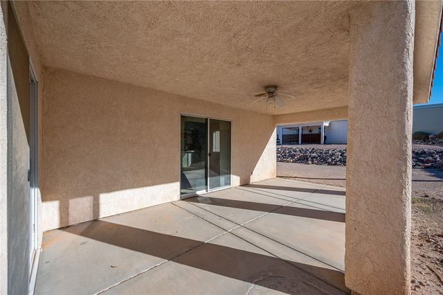 3304 S Ridge Avenue, Bullhead City, AZ 86429
