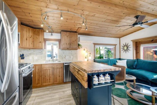 123 Jasper 35, Encinitas, CA 92024