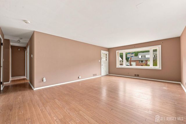 1338 Grant Avenue, South Plainfield, NJ 07080