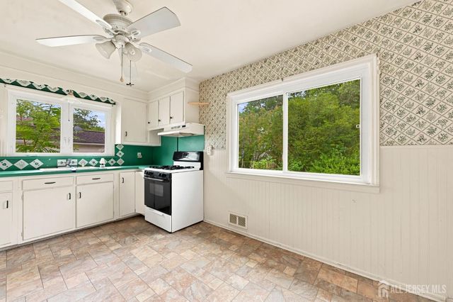 1338 Grant Avenue, South Plainfield, NJ 07080