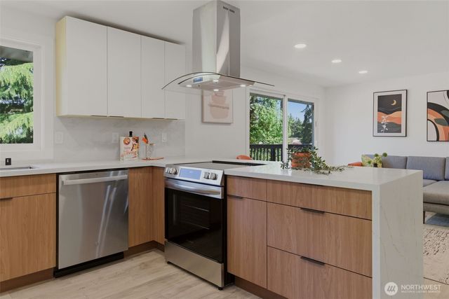 33324 29th Place SW, Federal Way, WA 98023