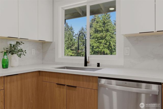33324 29th Place SW, Federal Way, WA 98023