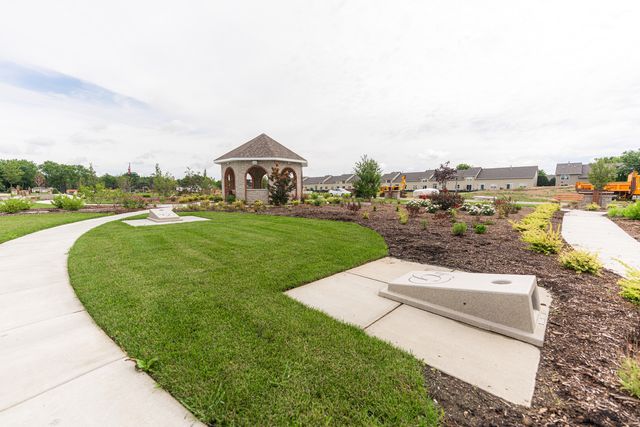 16 Kloe Lane 16, Sycamore, IL 60178