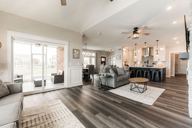 16 Kloe Lane 16, Sycamore, IL 60178