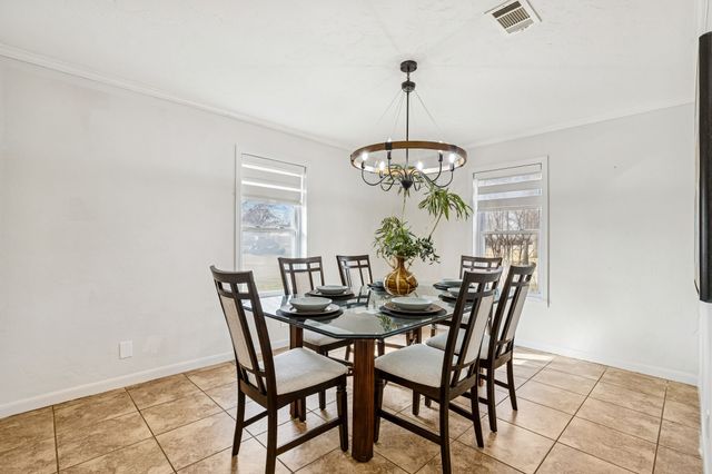 1012 Cowling Road, Sanger, TX 76266