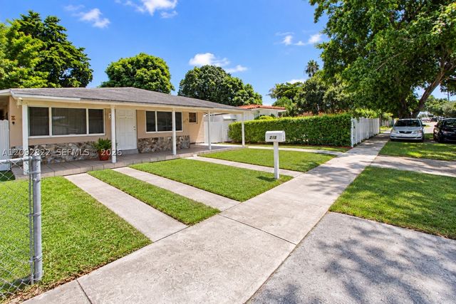 215 NW 67th Ave, Miami, FL 33126