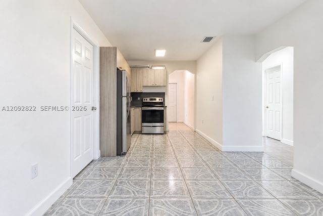 215 NW 67th Ave, Miami, FL 33126