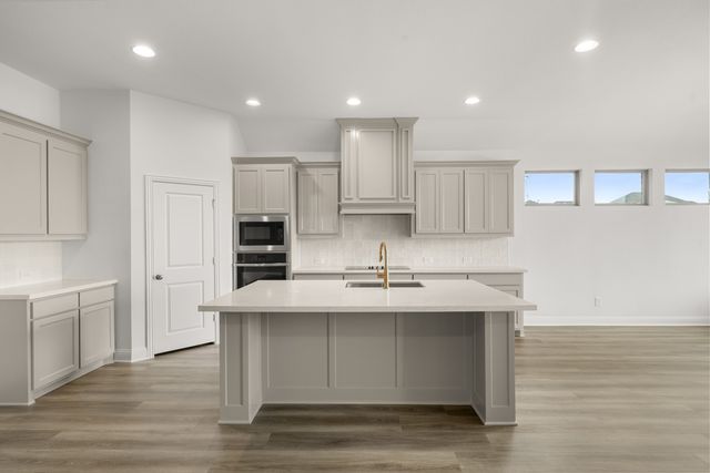 144 Trinity Street, Grandview, TX 76050