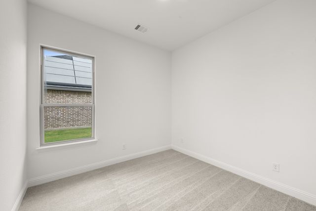 144 Trinity Street, Grandview, TX 76050