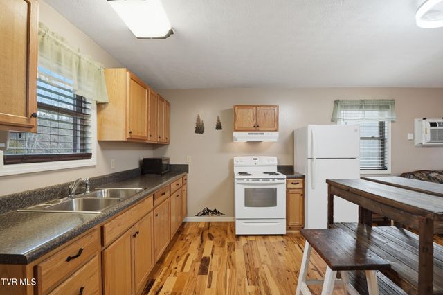 6720 Canton Road, Blackwater, VA 24221