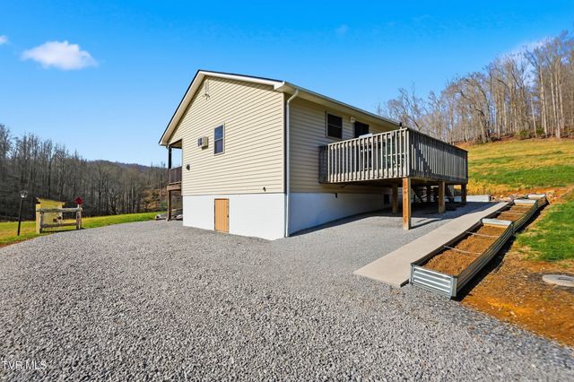 6720 Canton Road, Blackwater, VA 24221