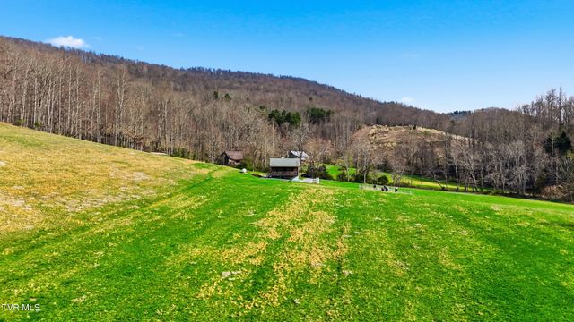 6720 Canton Road, Blackwater, VA 24221