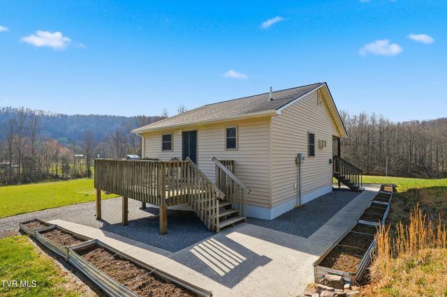 6720 Canton Road, Blackwater, VA 24221